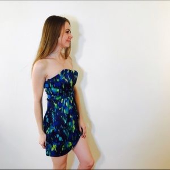 METROPARK MR. BLACK ABSTRACT PRINT DRESS - Picture 4 of 7